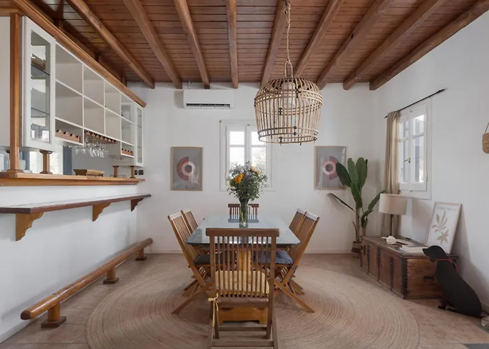 Bougainvillea Comfort Mykonos Villa